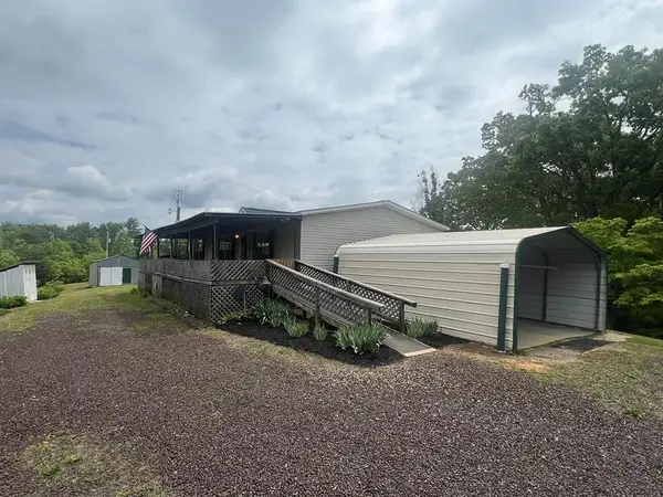 105 Lola Drive, Farner, TN 37333