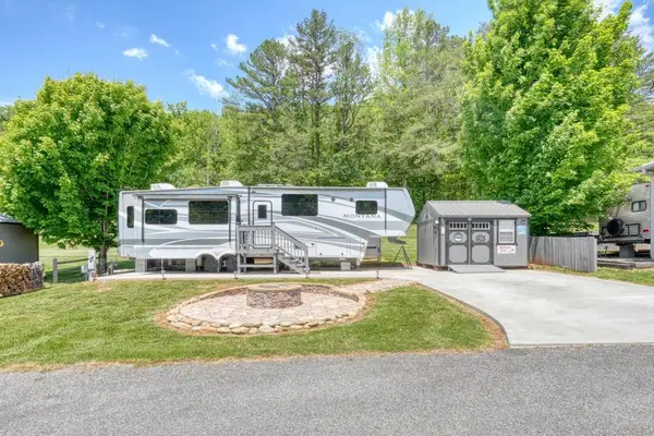 132 Heavenly Drive, Blairsville, GA 30512