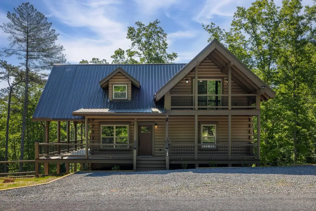 196 N Jakes Landing Way, Ellijay, GA 30540 - #1