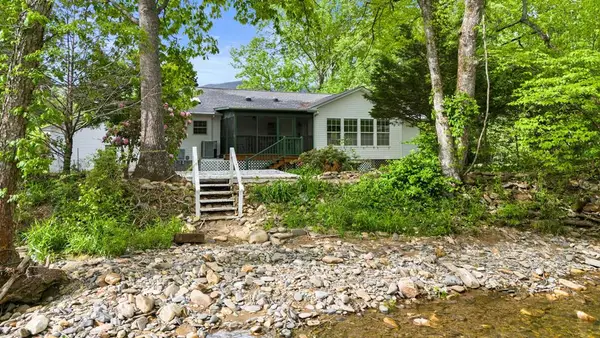 59 Tusquittee Creek Lane, Hayesville, NC 28906