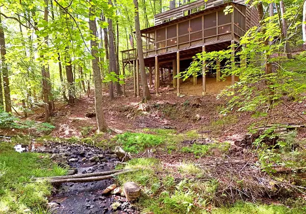 214 Sourwood Drive, Blue Ridge, GA 30513