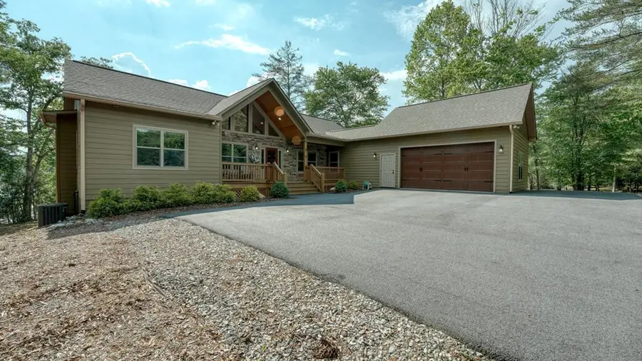 38 Edgewater Lane, Blairsville, GA 30512 - #2