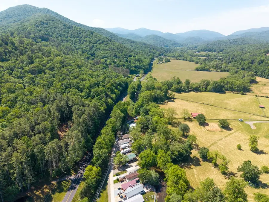 4179 Riverbank Run, Hiawassee, GA 30546 - #2