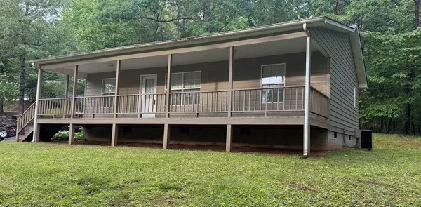 134 Acorn Lane, Warne, NC 28909