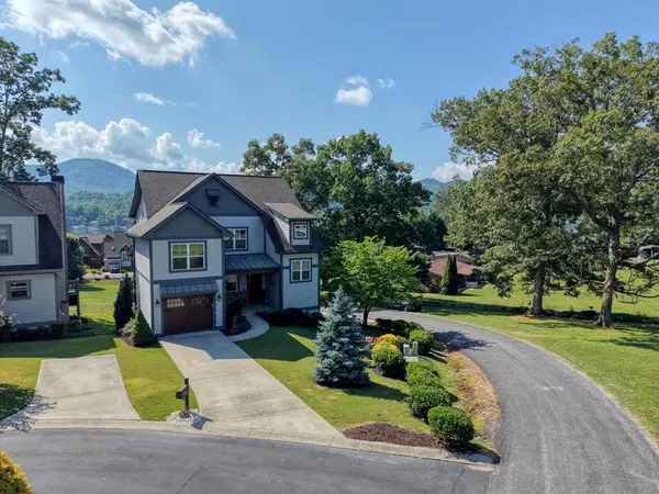 31 Elf School Lane, Hayesville, NC 28904