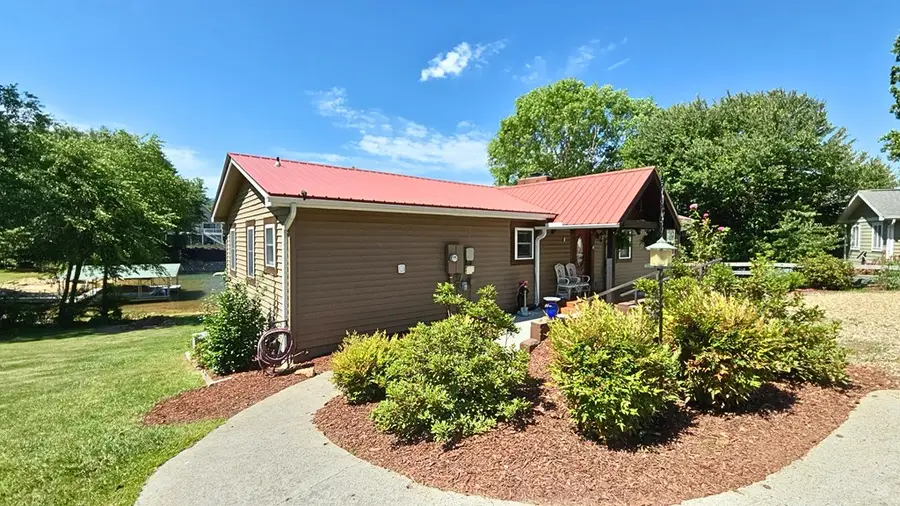 1693 Chatuge Shores, Hiawassee, GA 30546 - #2