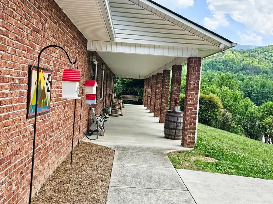 45 Sulpher Ln, Andrews, NC 28901 - #2