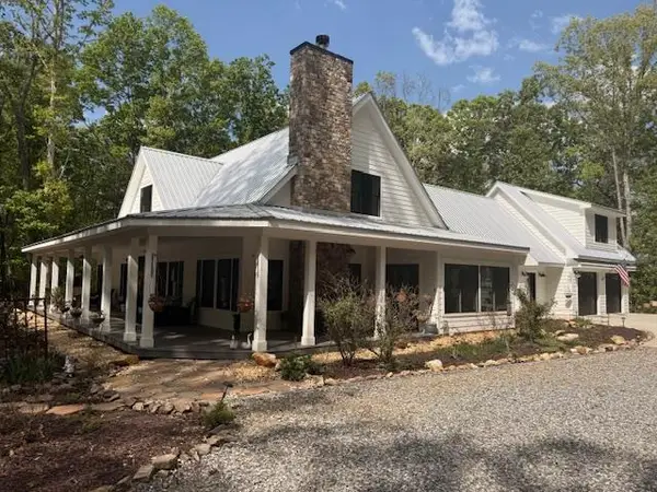 392 Mustang Trail, Blairsville, GA 30512