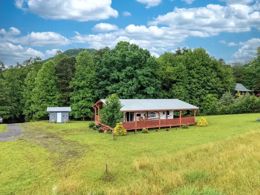 568 Parks Road, Hiawassee, GA 30546 - #2