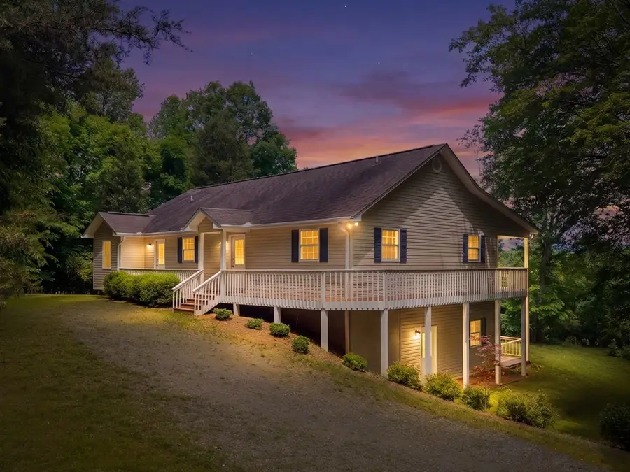 201 Tahlequah Ridge, Hayesville, NC 28904 - #2