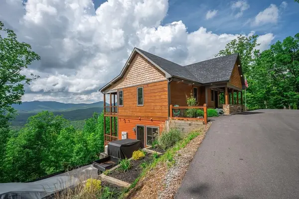 193 Pontoosuc Drive, Mineral Bluff, GA 30559