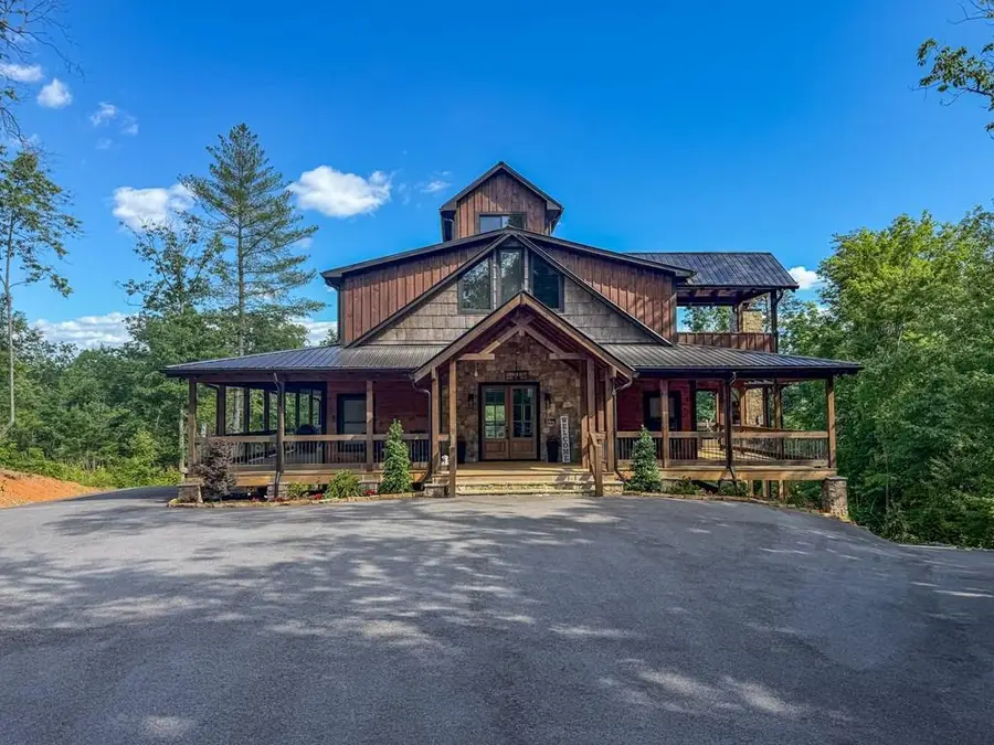 540 Weaver Creek Overlook, Blue Ridge, GA 30513 - #2