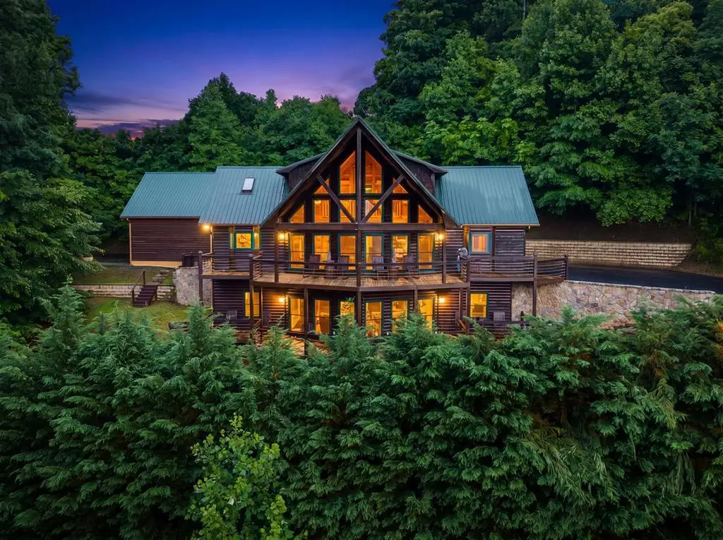 101 Cletus Way, Hiawassee, GA 30546 - #1