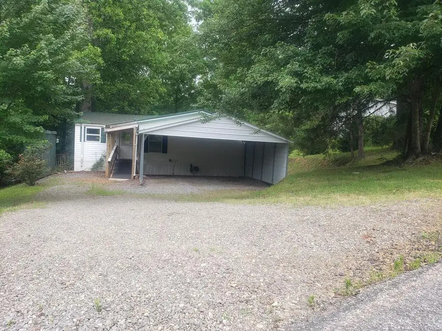 472 Barnard Road, Hayesville, NC 28904 - #2