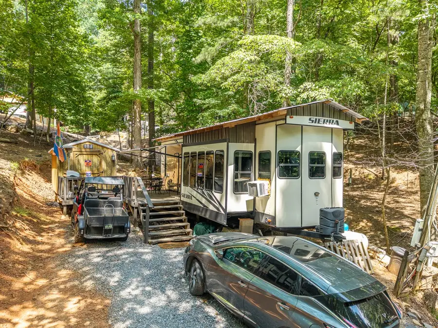 196 25th Street, Carters Lake, GA 30054 - #2