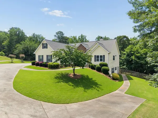 121 Chestnut Hill Drive, Canton, GA 30114