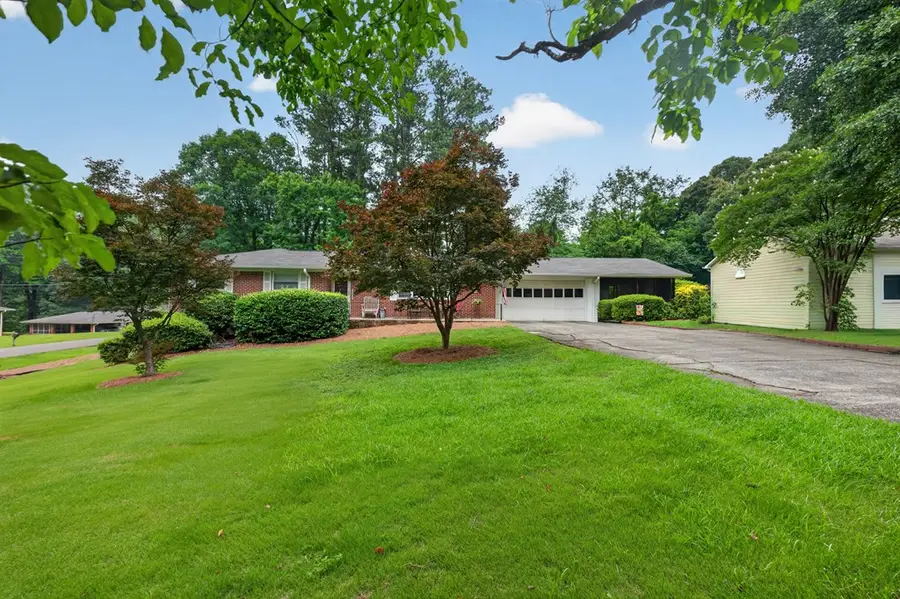 940 Chesterfield Drive, Marietta, GA 30066 - #2