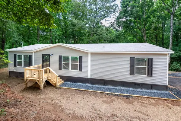 522 Refuge Valley Road, Jasper, GA 30143
