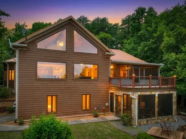762 Pettit Ridge Road, Ellijay, GA 30536