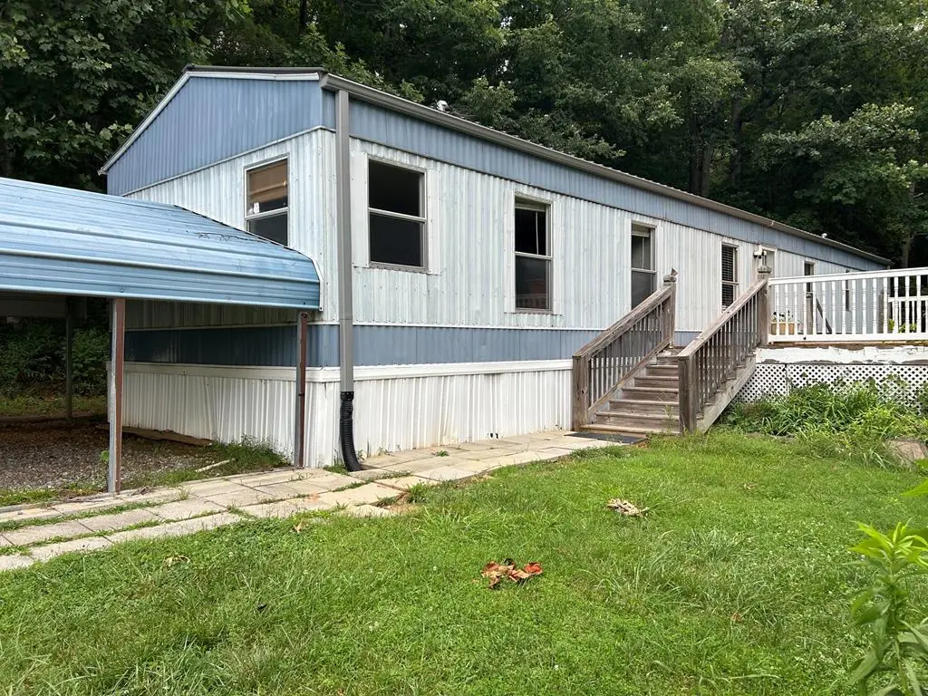 9344 Blue Ridge Hwy, Blairsville, GA 30512 - #1