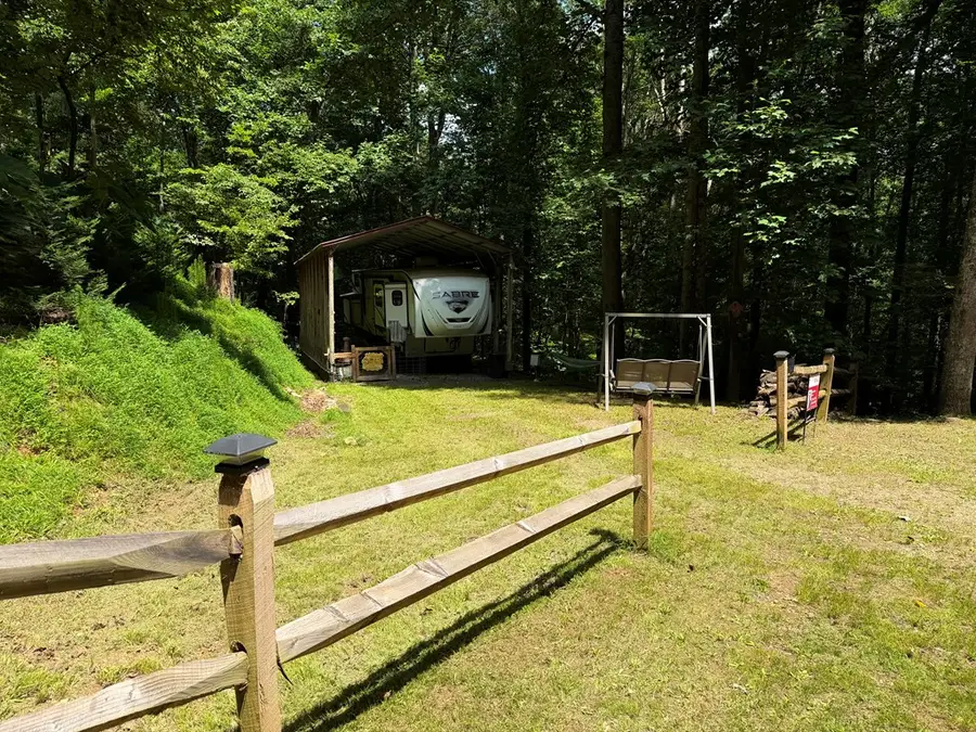 304 9th Street, Ellijay, GA 30540 - #3