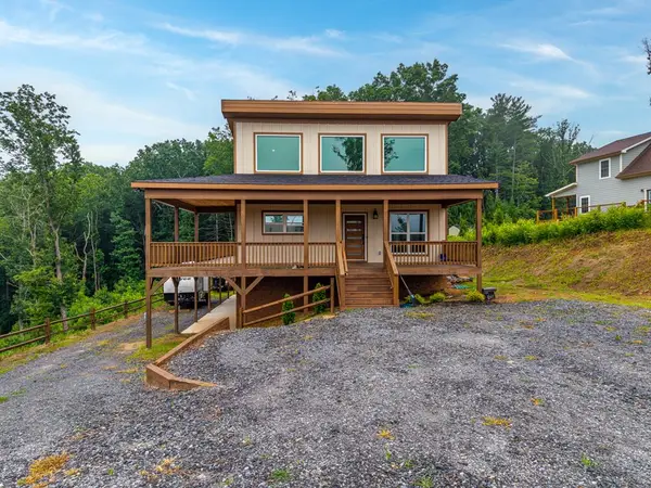 146 Mystic Dr, Ellijay, GA 30540