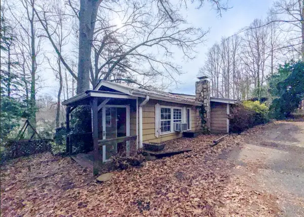 2518 Bellview Lane, Young Harris, GA 30582