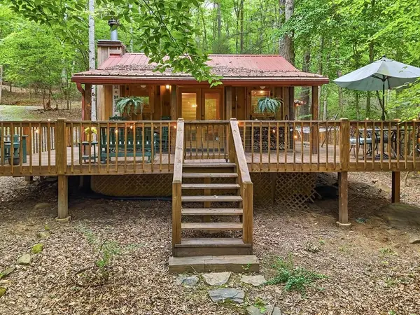 167 Mangums Trl, Blue Ridge, GA 30513