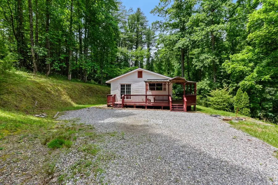 60 Fleming Street, Murphy, NC 28906 - #3