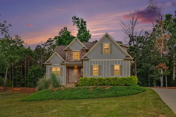64 Blandwood Dr., Cartersville, GA 30120