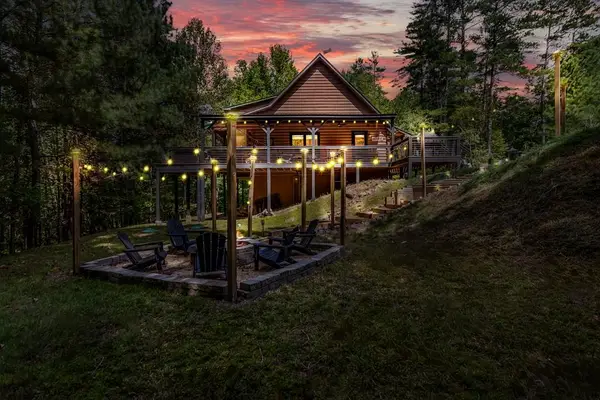 16 Toccoa Ridge Road, Mineral Bluff, GA 30559