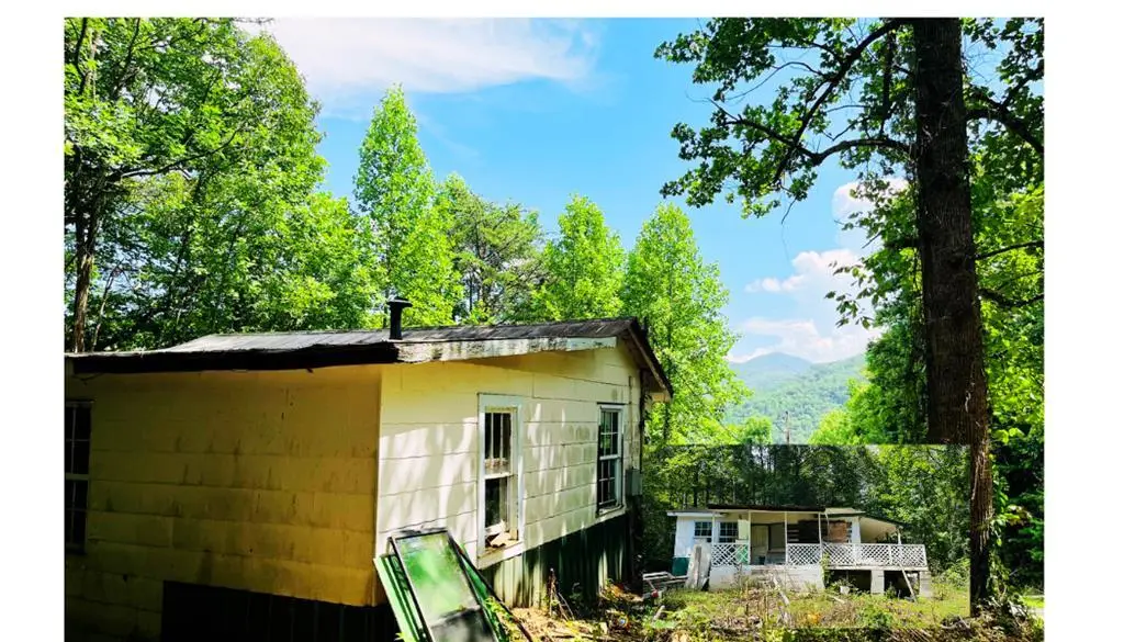 586 Pounding Mill Road, Hayesville, NC 28904 - #1
