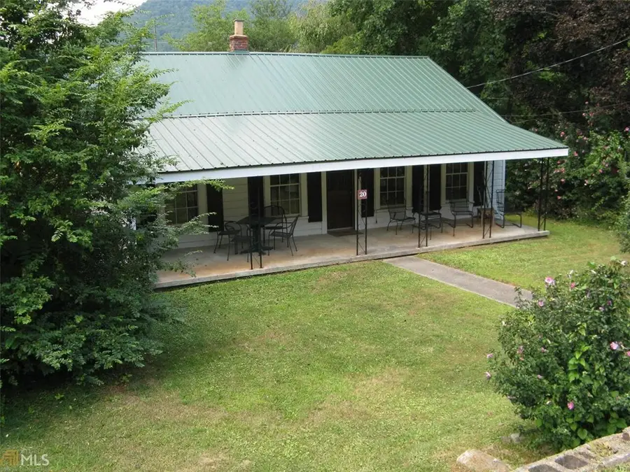 20 S Scruggs Street, Mountain City, GA 30562 - #2