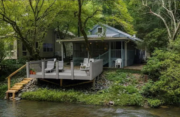 62 Whitewater, Ellijay, GA 30540