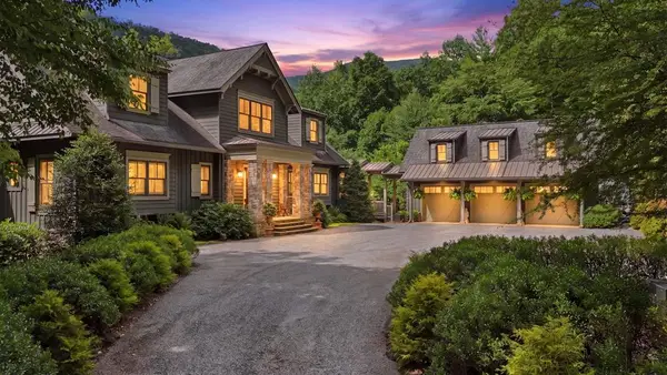 490 Red Wolf Run, Franklin, NC 28734