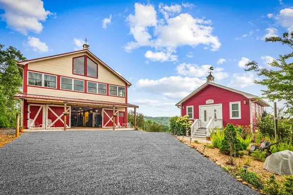 53 Fox Run, Blue Ridge, GA 30513