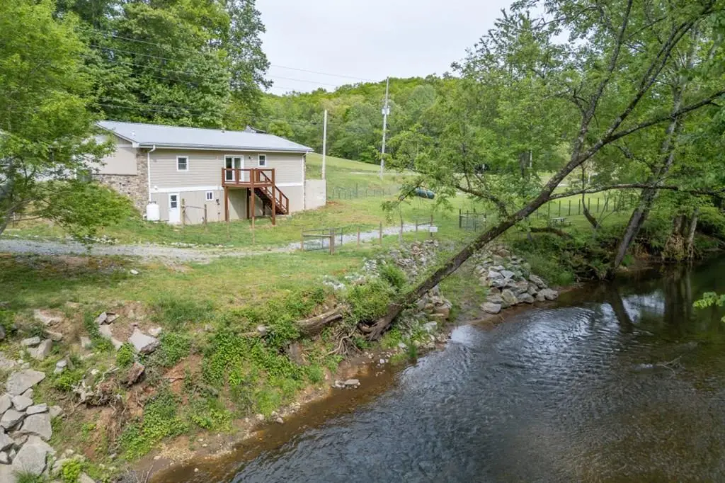 4494 Gainesville Hwy, Blairsville, GA 30512 - #1