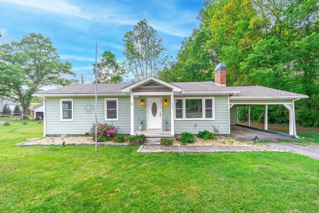 1243 Sycamore Street, Young Harris, GA 30582 - #1