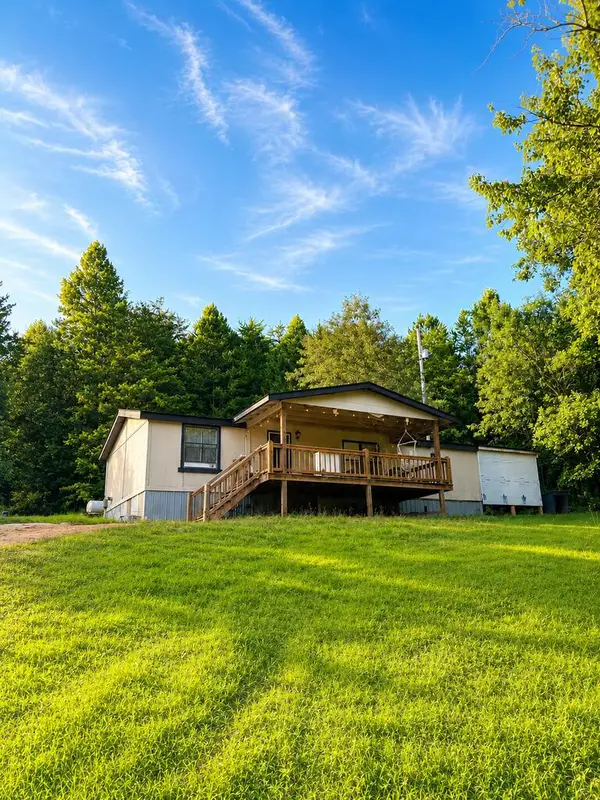 282 Friendly Lane, McCaysville, GA 30555