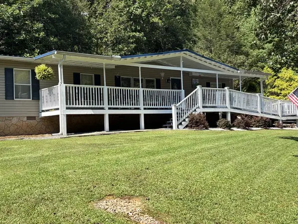 636 Blue Ridge Park Drive, Hayesville, NC 28904