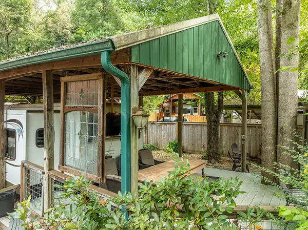 45 First Street, Ellijay, GA 30540
