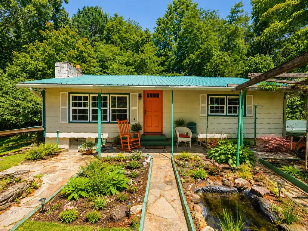 197 Pounding Mill Connector, Hayesville, NC 28904 - #1