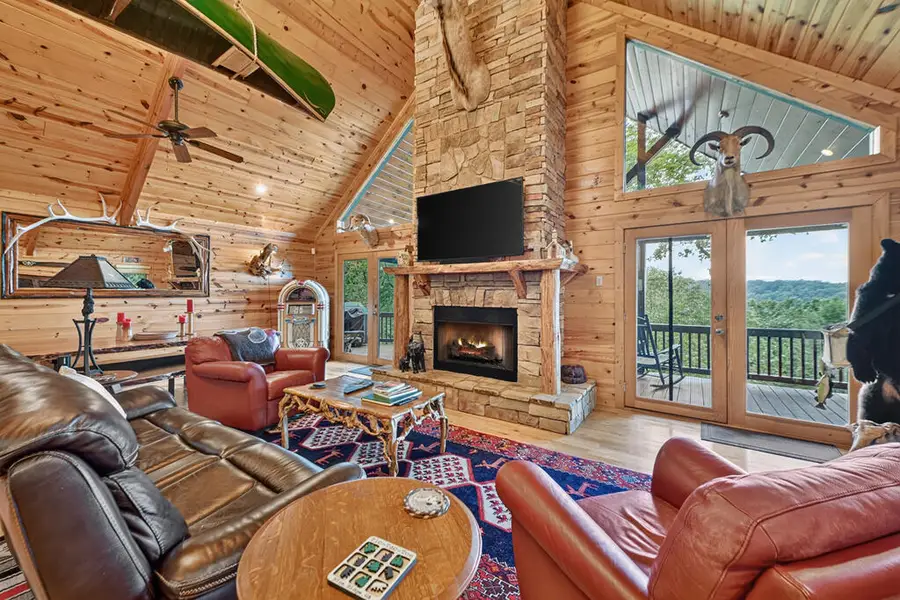 1579 Mangums Trail, Blue Ridge, GA 30513 - #3