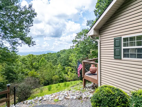762 Mary King Mountain Drive, Murphy, NC 28906