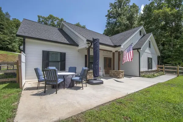 346 Woodland Lane, Hayesville, NC 28904