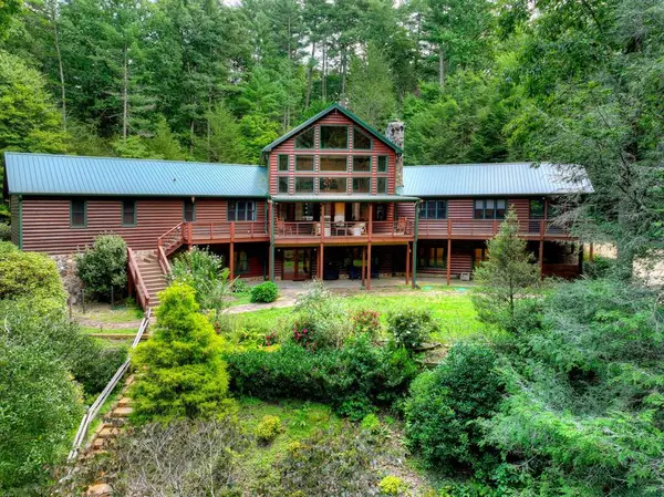 20 Bear Trail, Ellijay, GA 30540