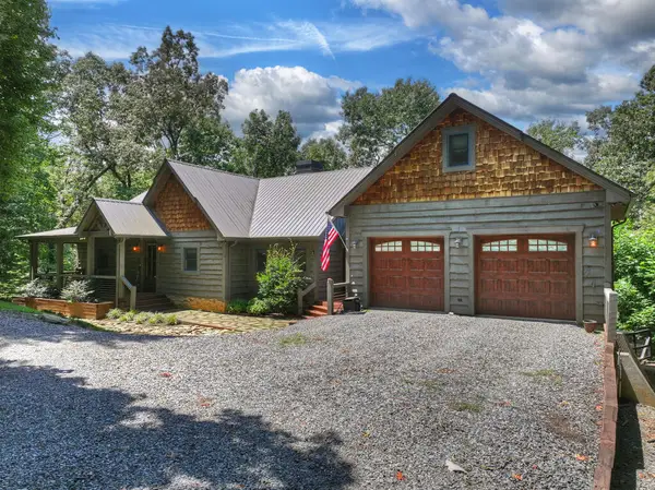 274 Hot House Drive, Mineral Bluff, GA 30559