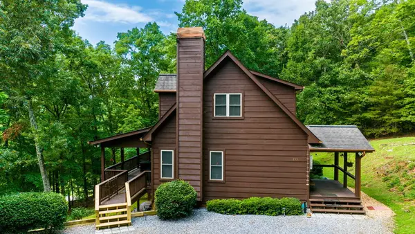 213 Echo Hill Drive, Hayesville, NC 28904