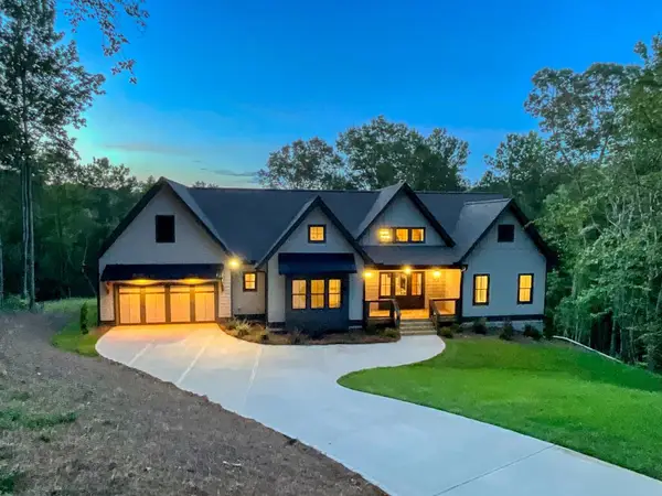 302 Lower Creek Trail, Ellijay, GA 30540