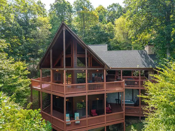 149 Mahoosec Trail, Mineral Bluff, GA 30559